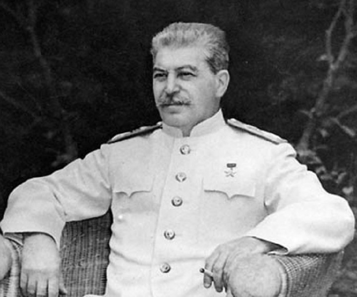 Stalin_1945
