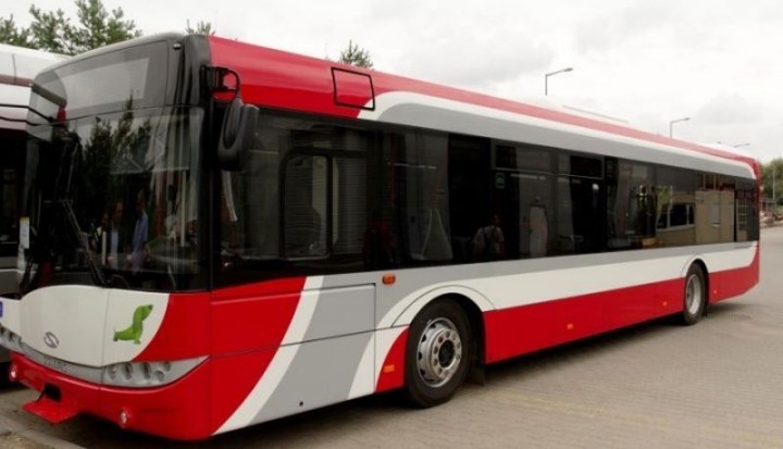 autobusy-mpk-solaris-720x413