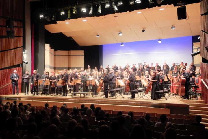 Koncert Planety Orkiestra Symfoniczna Filharmonii Częstochowskiej