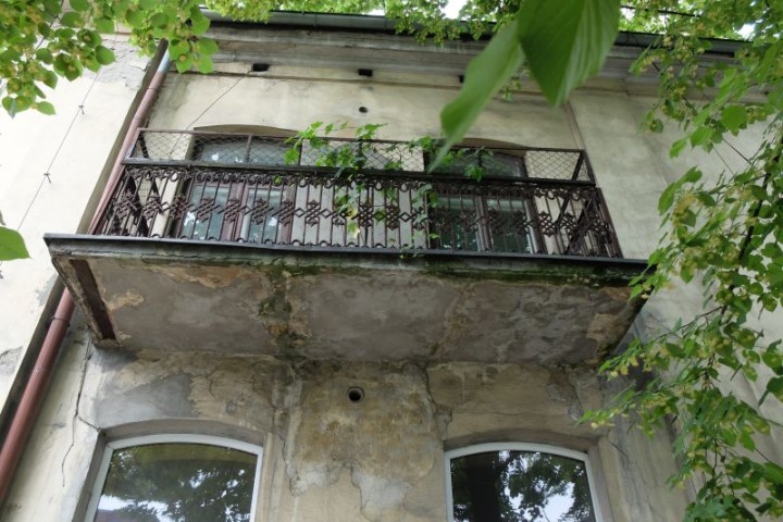 dom Piłsudski front 2