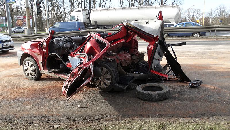 Groźny wypadek na skrzyżowaniu DK1 i ul. Rejtana