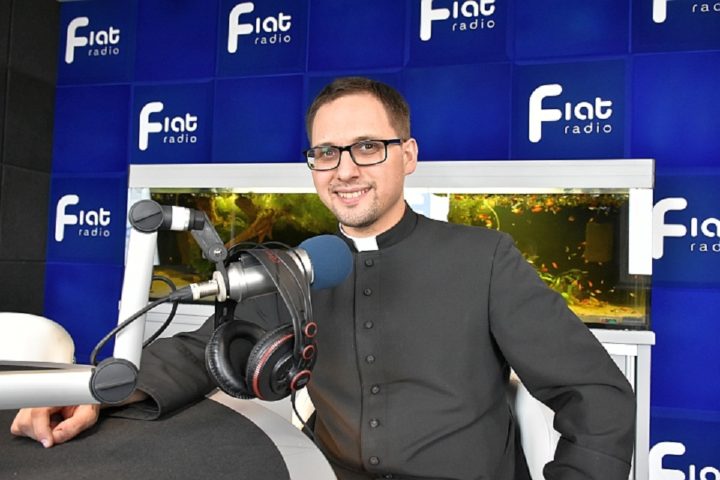 ks. Adam Polak/fpt. Zbyszek Derda Radio Fiat