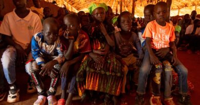 Domy nadziei dla najmłodszych uchodźców w Afryce